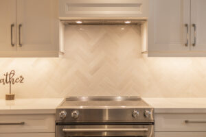 white_shaker_cabinet_kitchen_design_mississauga
