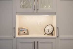 white_shaker_cabinet_kitchen_design_mississauga