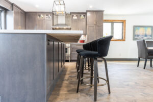 transitional_dark_wood_cabinets_mississauga_kitchen_design