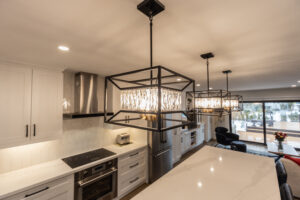 Modern_white_cabinets_kitchen_design_oakville