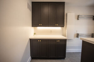 modern_laundry_room_design