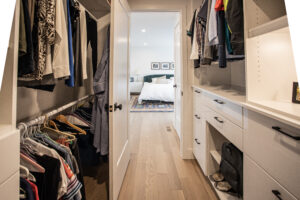 walk_in_closet_renovation