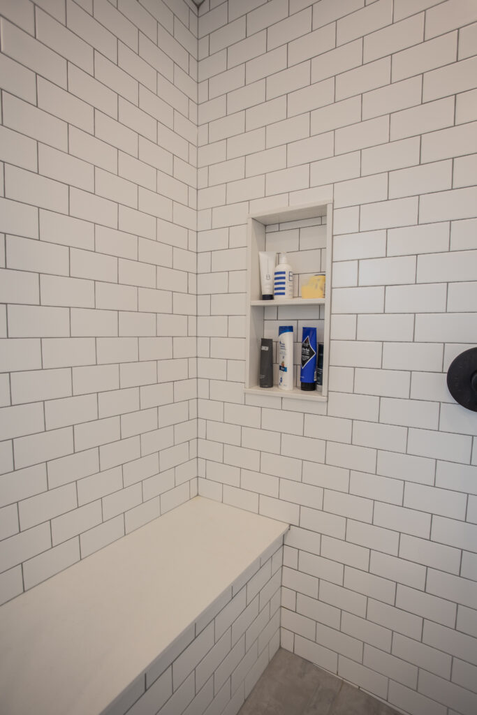 modern_bathroom_design_mississauga