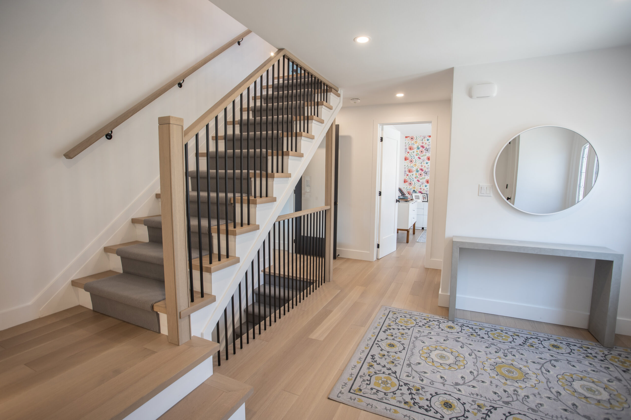 modern_wood_staircase_design_mississauga