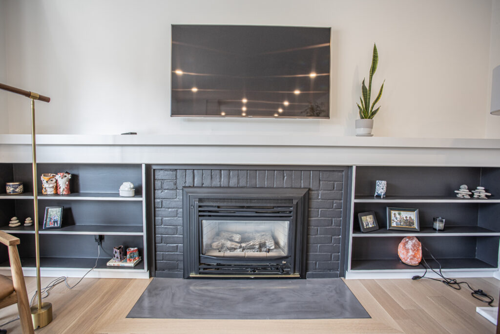 built-in-fireplace-renovation-mississauga