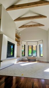 mississauga_home_renovation_beamed_ceiling